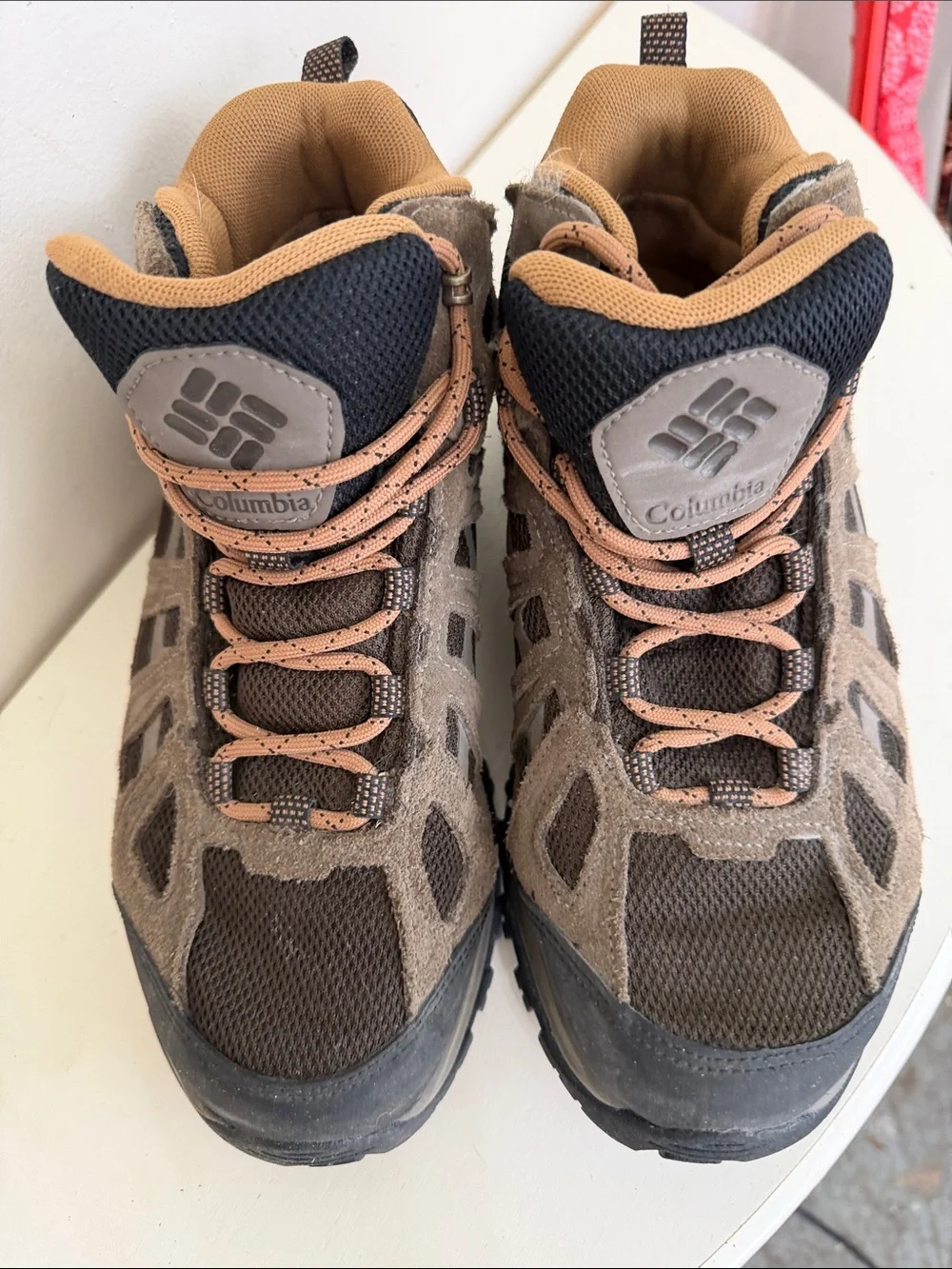 (2393) Columbia Brown and Black Men's Trail Hikers